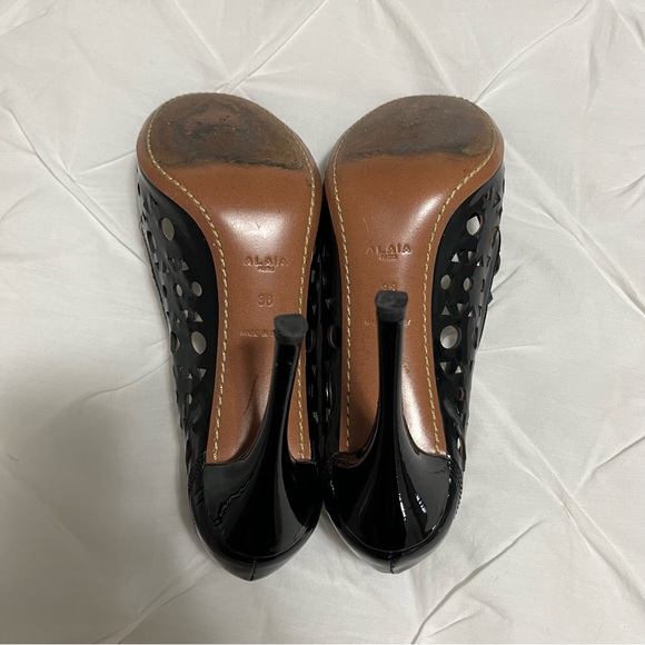 Alaia Black Patent Leather Perforated  Heels - Picture 11 of 13